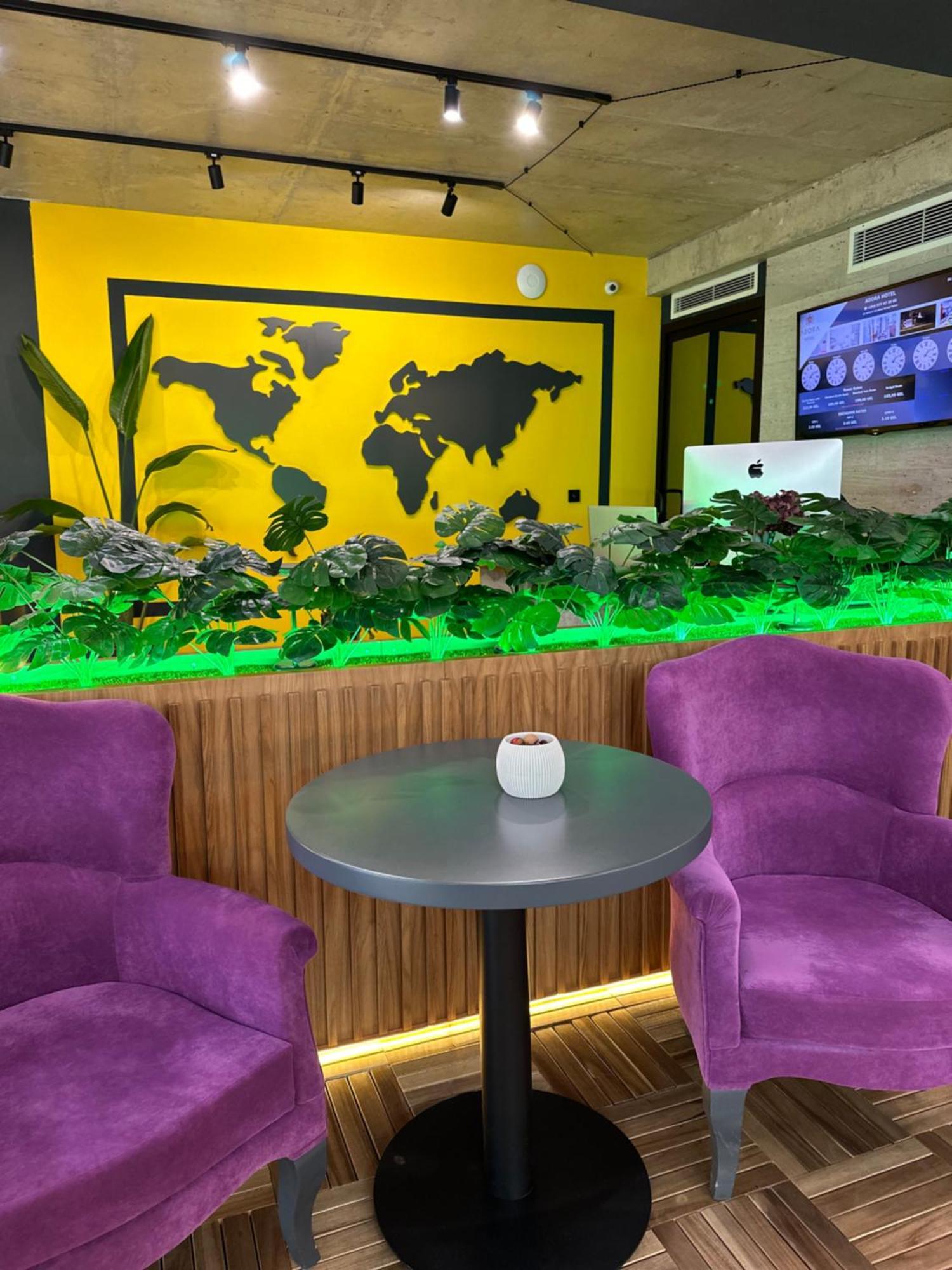 טביליסי Hotel Adora מראה חיצוני תמונה